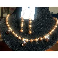 Genuine Swarovski Gold tone Crystals & Pearls Necklace Set