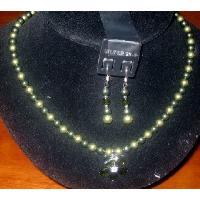 Genuine Swarovski Green Pearls Necklace Set