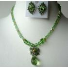Sparkling Evening Jewelry Stunning Party Jewelry Peridot Crystals Necklace Set w/ TearDrop Pendant