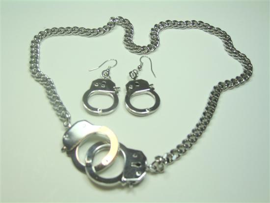 Gorgeous Hand Cuff Pendant & Earrings w/ Thick Chain Necklace : handcuff earrings handcuff necklace thick chain hancuff pendant
