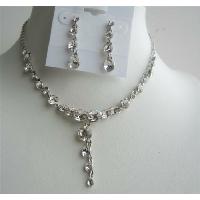 White Opal Stud Clear Crystals Dangling Jewelry Set Sleek Delicate Wedding Necklace Sets