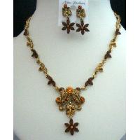 Vintage Necklace Set in Smoked Topaz Light & Dark w/ Antque Gold BRAND NEW