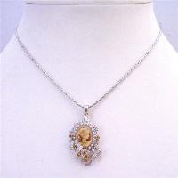 Vintage Jewelry Ethnic Lite Colorado Cameo Victorian Pendant Necklace Cameo Jewelry Affordable Inexpensive Jewelry Lite Colorado Lady Pendant Necklace   