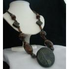 NecklacesStatic/N211.html