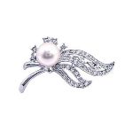Good Quality Pearls Brooch with Cubic Zircon Encrusted on Leaves
