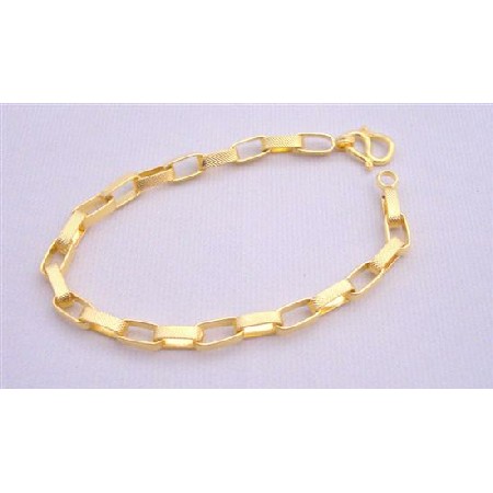 Gold Chained Bracelet Good Quality Gold Plated 7 1/2 Long Bracelet