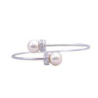 Soothing Pearls Jewelry Swarovski Cream Pearls Wire Bracelet w/ Rondells