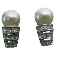 Cream Pearls Stud Earrings w/ Cubic Zircon Stones Embedded Sleek & Soothing Surgical Post Earrings 